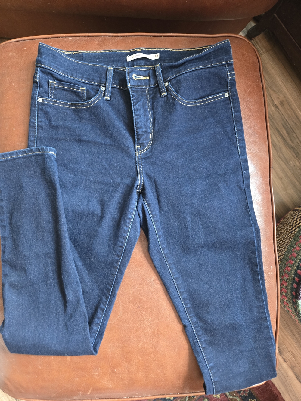 Levi's 311 Shaping Skinny Jeans - 28